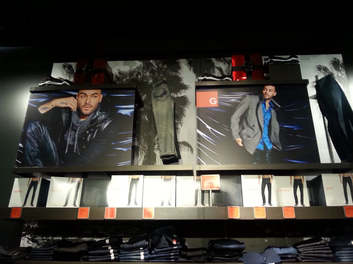 allantmgallery's tweet photo. Alumni sighting at @GUESS! @ItsDonBenjamin is so suave. 😍 https://t.co/gfZTxzaLS3