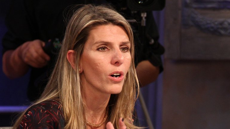 infobae's tweet photo. Sandra Arroyo Salgado, sobre la muerte de Nisman: "Hubo una zona liberada y eso es grave" https://t.co/VNwHHvzt4Z https://t.co/ouRvosj2W6
