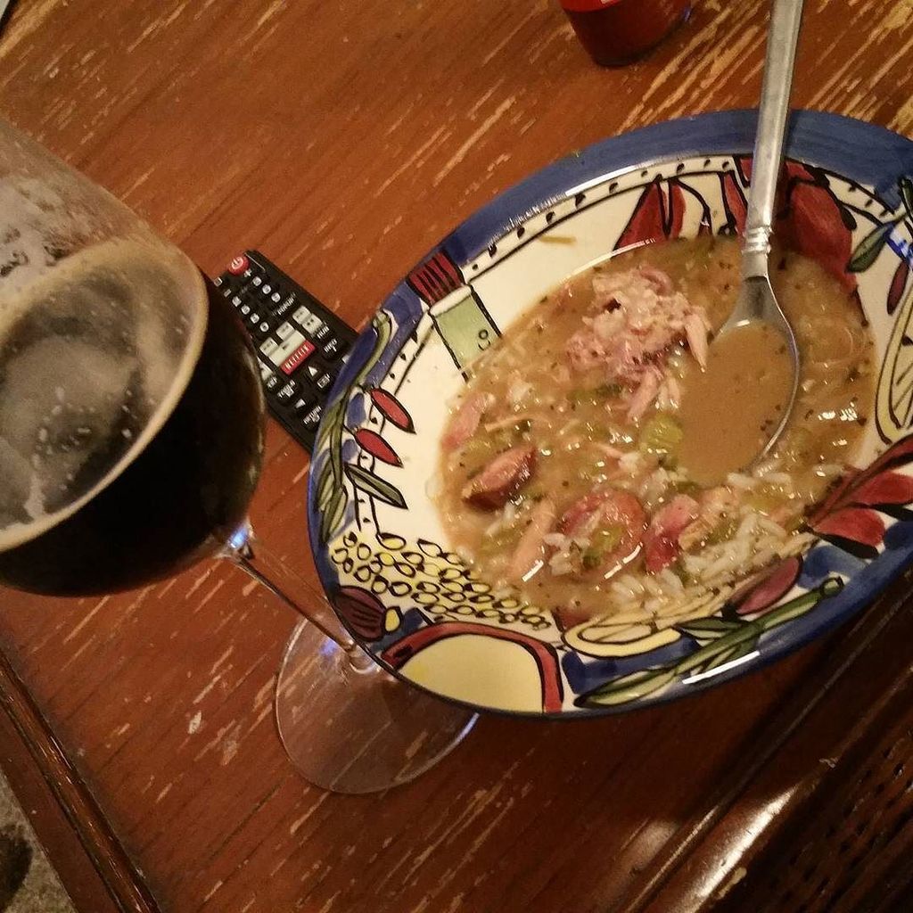 frybrews's tweet photo. Mmmmmm with my brown porter, perfect #frycooks #frybrews #homebrew #gumbo #cajunfood #cra… https://t.co/zXFXxUxYfS https://t.co/GanfT1YrDm