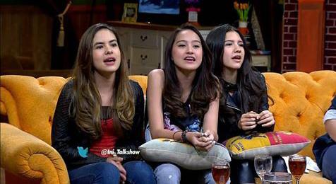 WindyAgustinap5's tweet photo. #Elovii pagi kalian @salshaabilaa @cassandrasleee @CassandraaLees @steffizmr15 https://t.co/NSOCw9WlvO