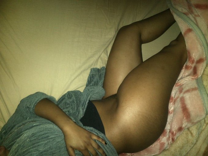 Watch delicios bitch's leaked NSFW photo on TwXstars