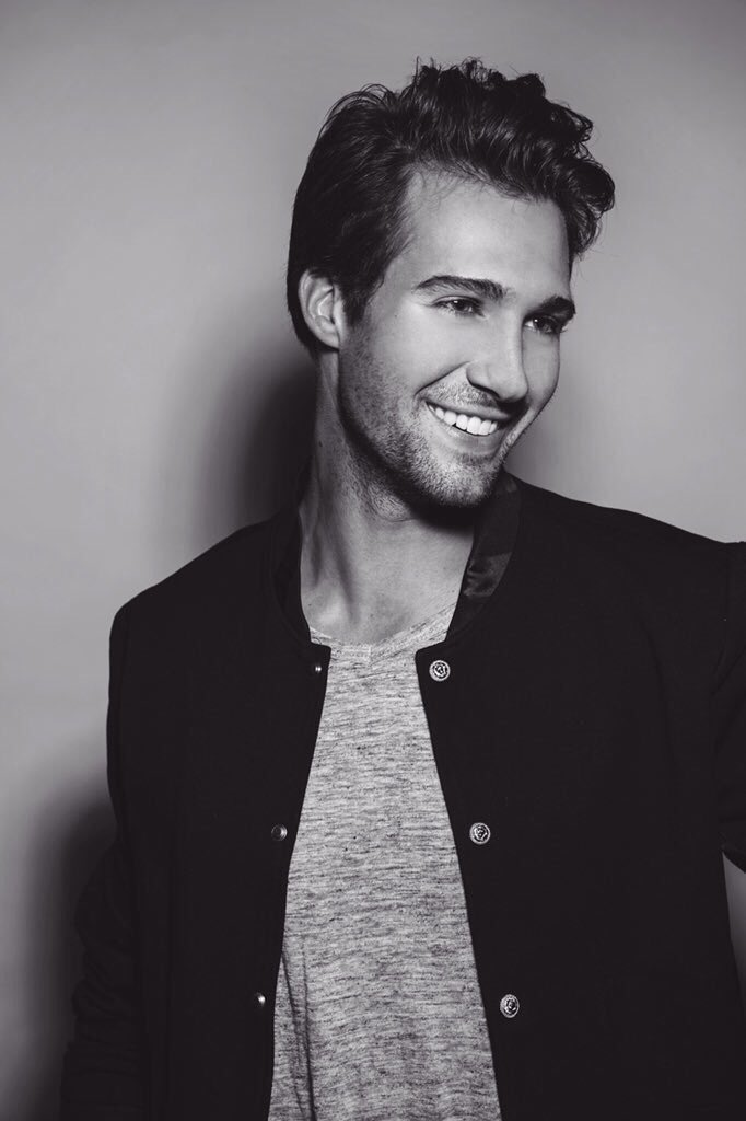 flpollsconfess's tweet photo. Meet James. https://t.co/NeJaWVrE6r