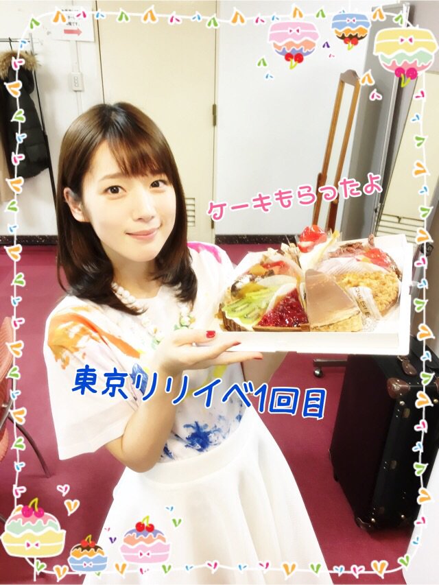 K_chanko's tweet photo. 内田真礼1stアルバム「PENKI」発売記念イベント！東京公演の1回目無事終了！楽屋の真礼さん！ https://t.co/uxbGLtke96