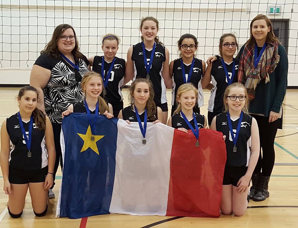 sagabrielle's tweet photo. Félicitations à l'équipe junior du volley-ball de l'École acadienne de Pomquet. #2eplace #régionauxNorthumberland https://t.co/OHSsEYYXLY