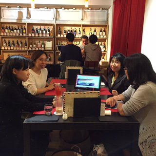 <a href="/ladiesthatuxTOK/">LadiesthatUX/Tokyo</a>   LTUT Tokyo held the first coffee meeting on 20th Nov.