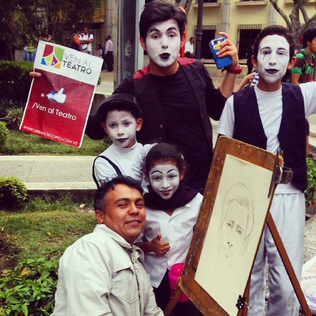 MimosTFAI's tweet photo. #Arte
Soy @TFAImv
Soy @ClownTFAI
Soy @MimosTFAI
Soy @CulturaULA
Soy @VenALTeatrOo
Soy @_FARAMALLA_
Soy @URBANOSCOPIO https://t.co/kBzvMLsiUx