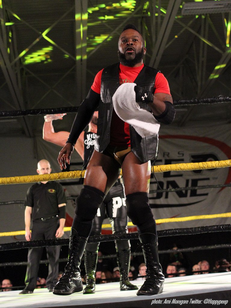 happypeep's tweet photo. #TVReady faced off with the Nation of Intoxication in tag team action @combatzone #RoadtoCOD I miss Lucky's stubble https://t.co/wjQba8Me2G