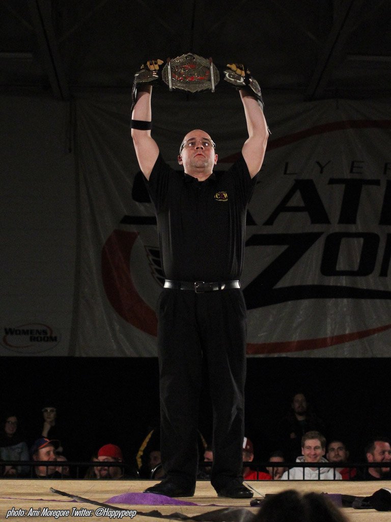 happypeep's tweet photo. Hyde vs Tremont reliving every death match they had in one: Squared Circle of Sacrifice @combatzone #RoadtoCOD https://t.co/XU440pcMvY