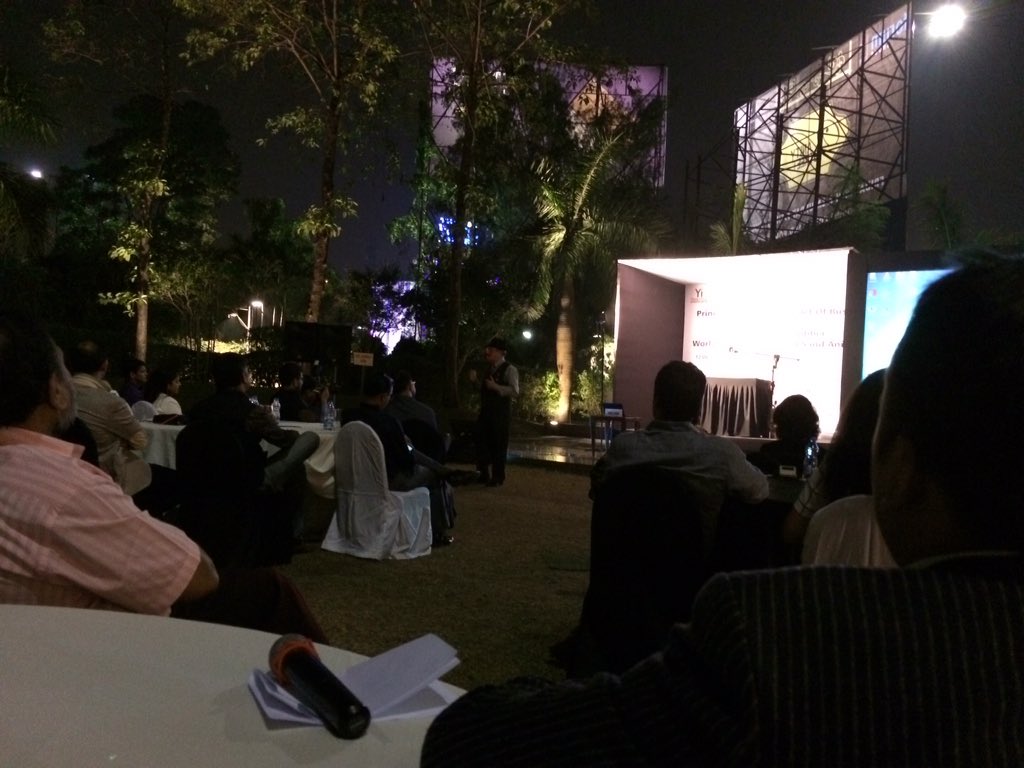 Learning session with <a href="/Ronniechhibber/">Ronnie Chhibber</a> #principlesofSunTzu&amp;artofbiz at <a href="/Yikolkata/">YI Kolkata</a> @yitweets