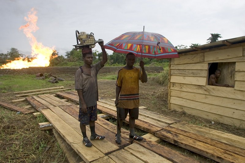 Anita George: Why #EndRoutineFlaring? It cuts emissions &amp; improves lives. wrld.bg/VM3B8 #COP21