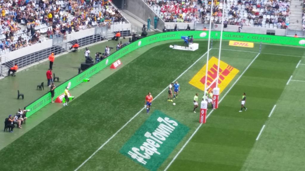 pearl_nel's tweet image. #CapeTown7s 1st #Tryscorer @JuanDeJongh 💚💛 #BringtheHeat