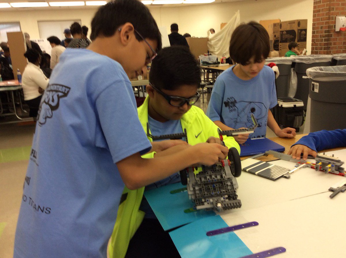 Robosharks hard at work preparing for today's FLL competition. Let's go <a href="/ShakeragElem/">Shakerag Elementary</a>! <a href="/firstlegoleague/">FIRST LEGO League</a>
