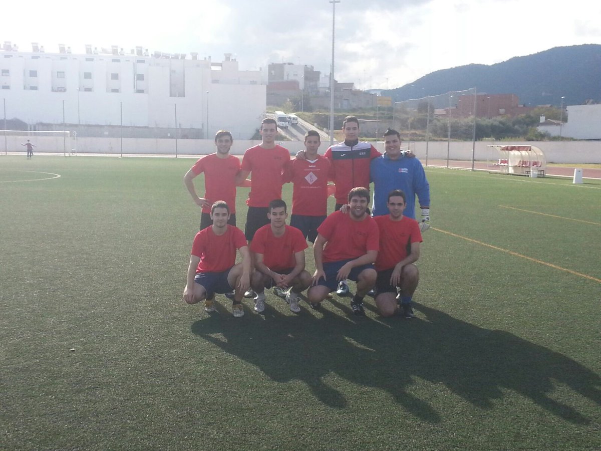 Onda_EKT's tweet photo. Ekt Dream Team! @Desbankaonda #9-0 #tonimunir #voretsandro #perdidos #DSKDEP #ladelpulpo+1 #siosdejaisnotienegracia https://t.co/US8HCWudpZ