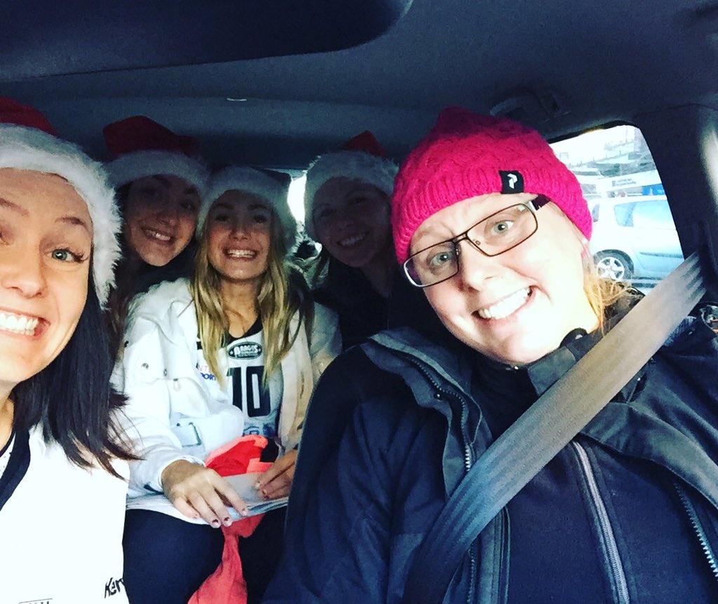 VIHFDam's tweet photo. Vi tackar för skjuts från alla Goa personer!😘💃🏽 #grupp2 # https://t.co/9jKkmqJmBP
