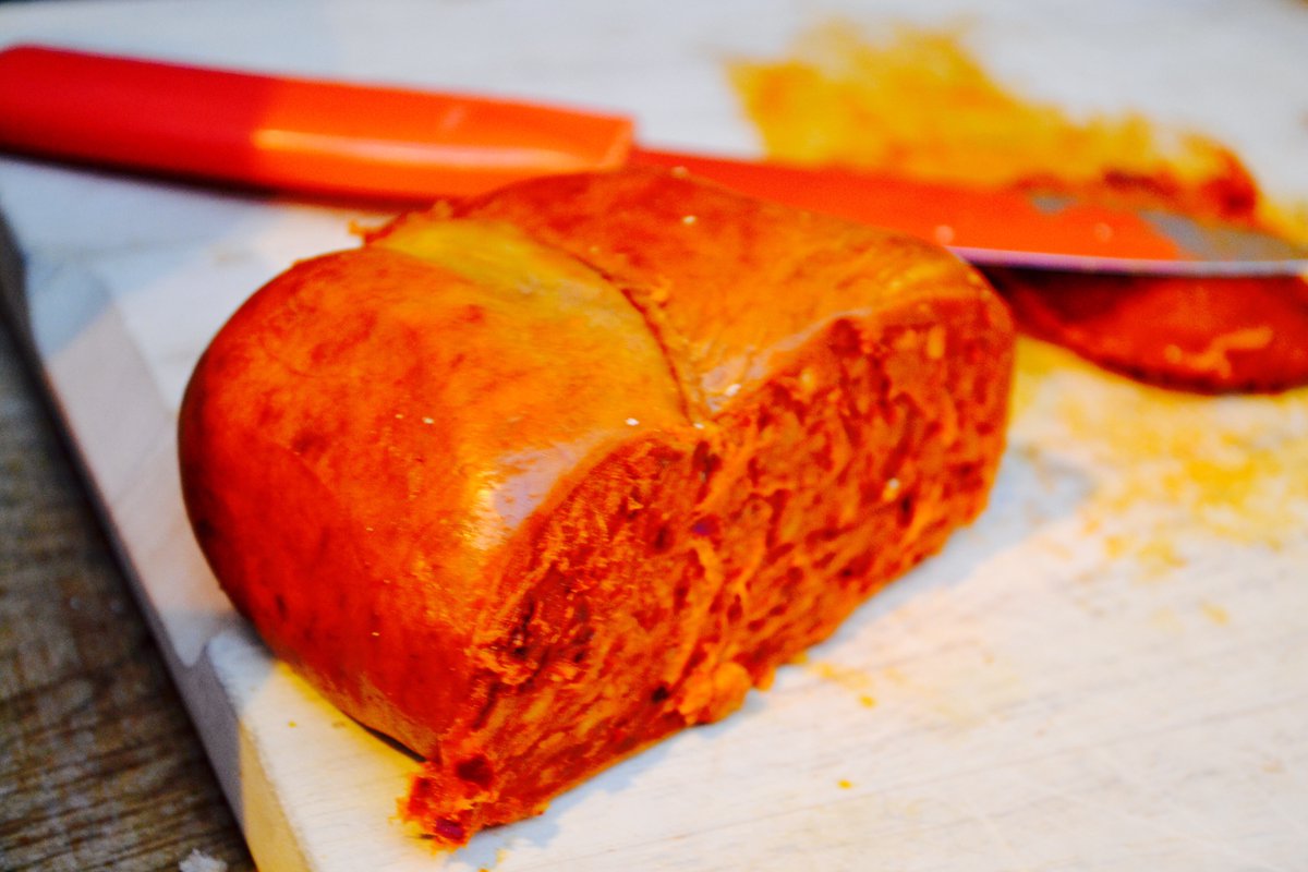 We are tasting nduja (spreadable spicy salami) with <a href="/EtruscanyUK/">Finest Italian Foods</a> Yara’s Kitchen at mmm... right now.