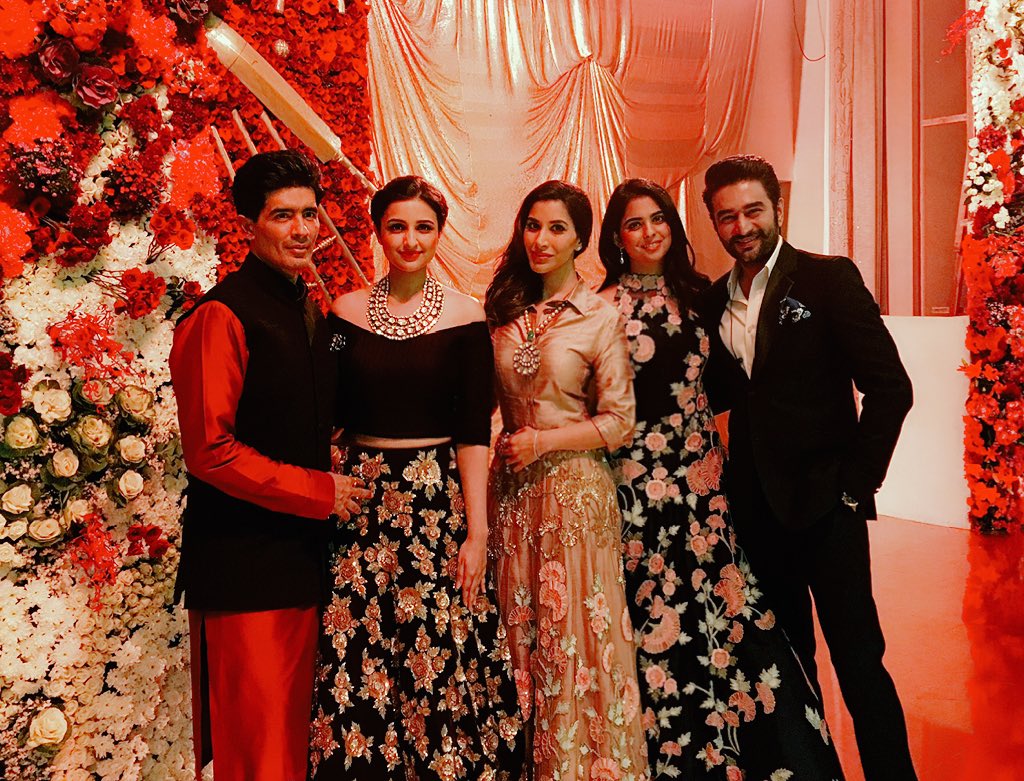 Embedded image permalink