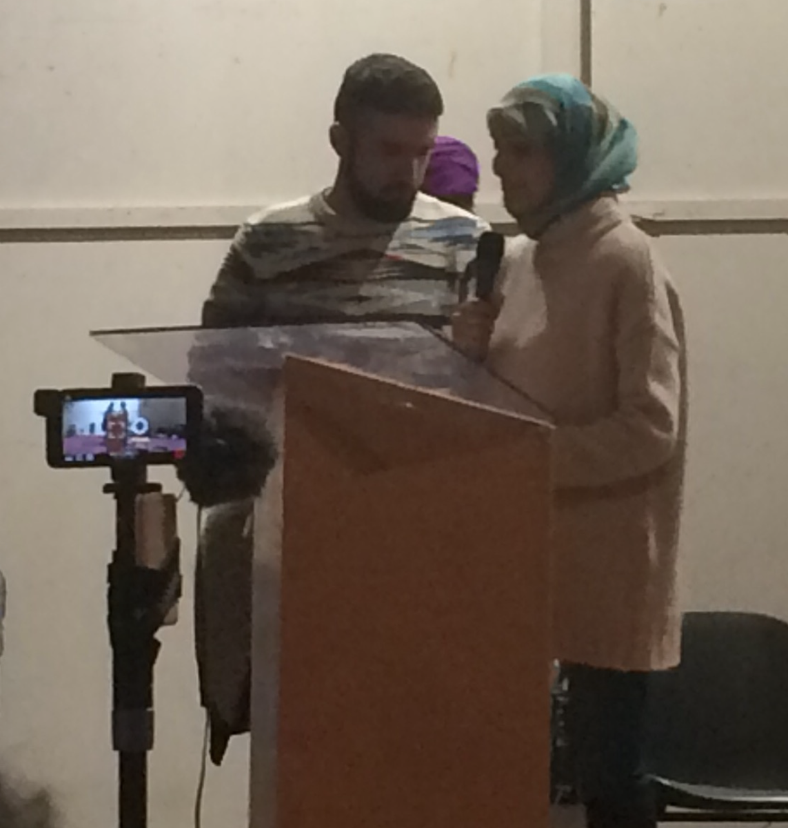 IkhwanWhoswho's tweet image. Le meeting des “ni Charlie ni Paris” appelle à sanctionner la gauche  #MeetingPJD
ikhwan.whoswho/blog/archives/…