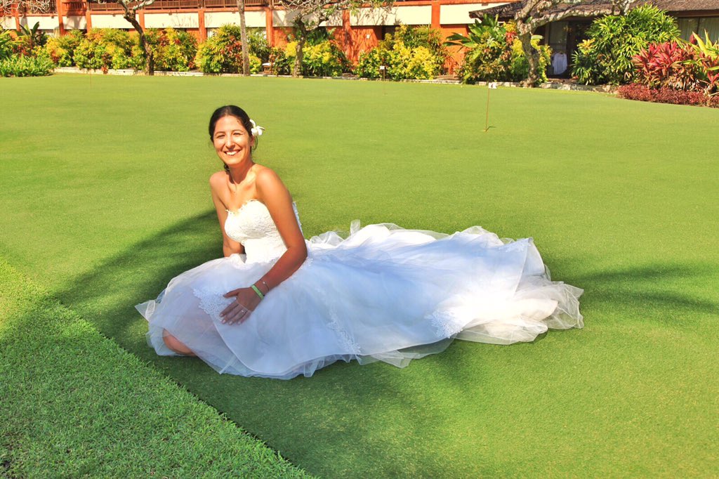 Böyle harika gülümsediğiniz, muhteşem gözüktüğünüz, yüzünüze güneşin yansıdığı bir Cumartesi olsun!  #4onegelini