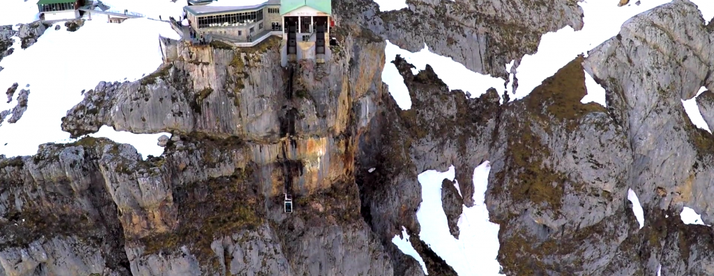 VIDEO: FUENTE DÉ (CANTABRIA) COMO NUNCA LO HABÍAS VISTO

😍 ESPECTACULAR 😍#FELIZSABADO
postureocantabro.com/video-fuente-d…
