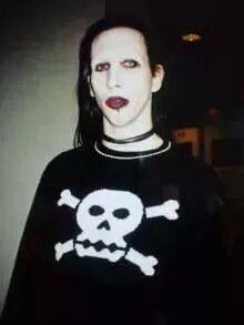 hateanthem's tweet image. what am I supposed to dress up as ? Me ?