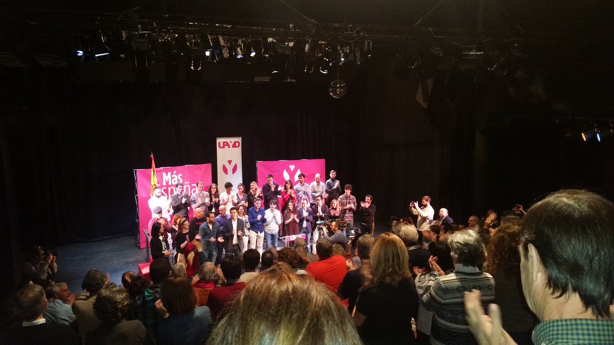 Tono_Rueda's tweet photo. Acto central de campaña de #UPyD. #VotaUPYD @UPYD #fb https://t.co/nx3c0q5chJ