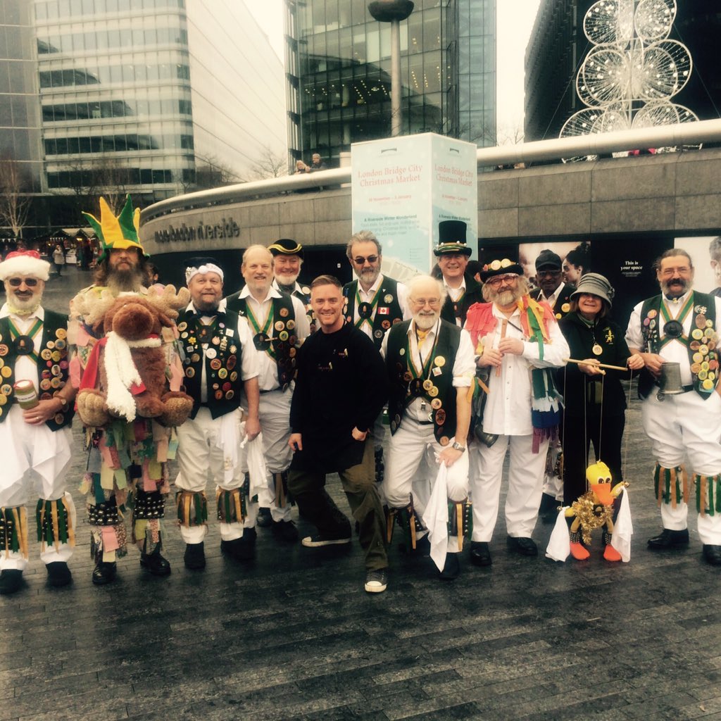 deane_grant's tweet photo. Warming up with the Morris dancing massive @LDNBridgeCity #churros#xmasmarket#shabba https://t.co/mWyejylxfO