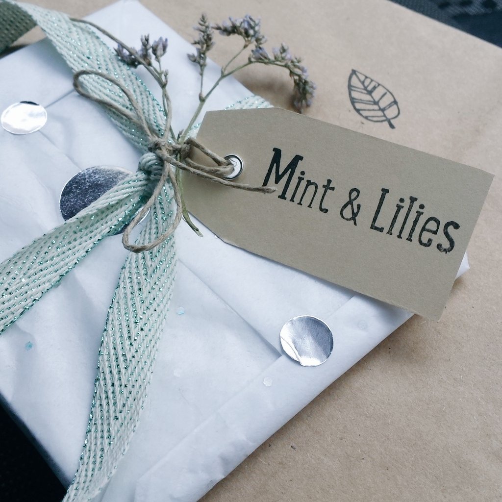 KimAllouche's tweet photo. Superbe boutique Mint &amp; Lilies #BonneAdresse #RueDaguerre #Paris #14e #cadeaux #mintetlilies https://t.co/eXTQgPqeW3