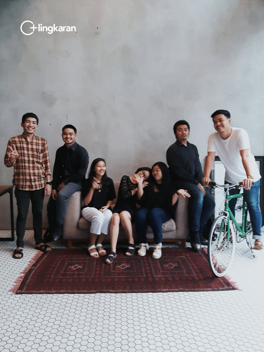 lingkarandotco's tweet photo. Thank you @MavenPRO_UI  for helping us these past 3 months. Good luck for your final exam!
#lingkaran #circleofideas https://t.co/bzi7TaQvOf