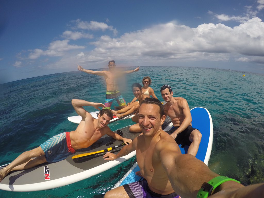 Fin d'un bon stage sur l'île de la réunion! 🏝✈️❄️ <a href="/airlavillenie/">Renaud LAVILLENIE OLY</a> @kevinmenaldo <a href="/lotout_marion/">Lotout Marion</a> <a href="/Creasportsmedia/">CreativeSportsMedia</a>