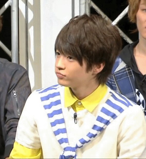 2329__Shoren's tweet photo. あと1ヶ月もないのでぜひ皆さんご協力お願いします！！
西畑大吾の誕生日までに109RT目指す✩⋆*

＃西畑大吾
＃関西担RT
＃なにきん好きなひとRT https://t.co/Gvslq0SvCN