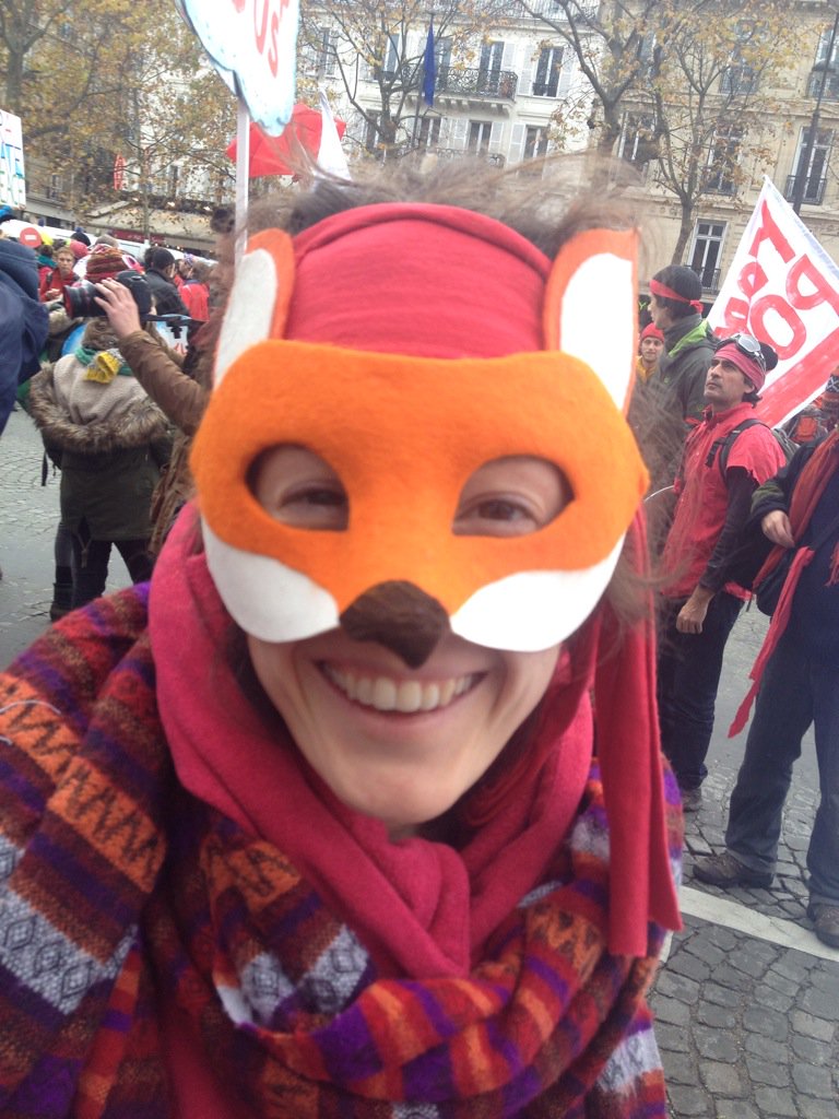 pascoesabido's tweet photo. Oh les Belge ;). #d1920 #artivistes #climatexpress #d12 #redlines #climategames https://t.co/5OcGqqaeNC