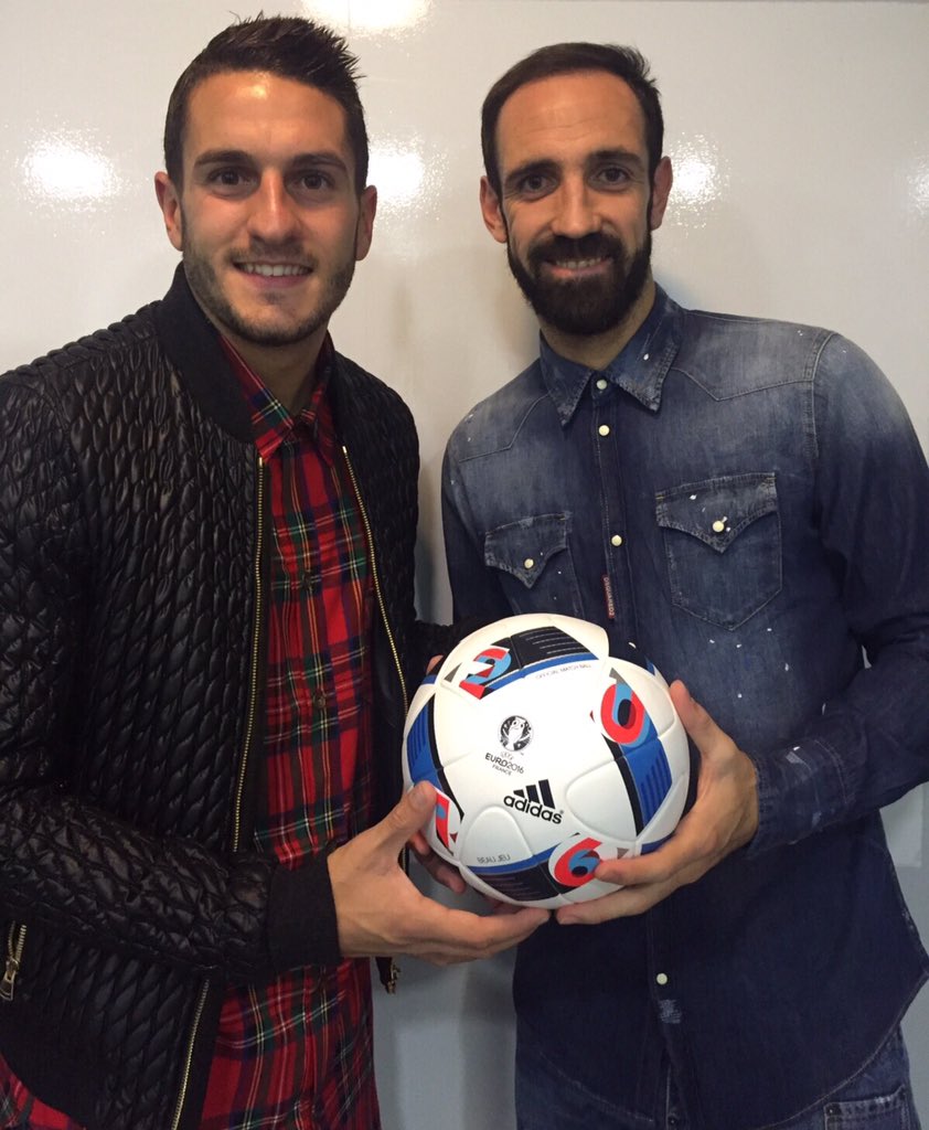 Koke Resurrección tweet media