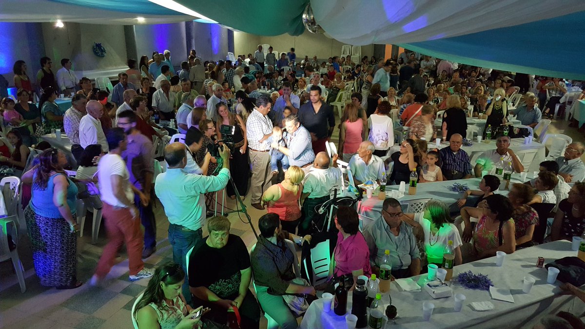 El "Pájaro" @CEnciso62 UNE A LA SOCIEDAD MÁS ALLÁ DE LOS PARTIDOS <a href="/LuisLacallePou/">Luis Lacalle Pou</a> en #Fiesta62Florida