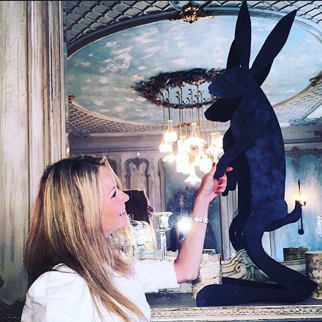 IRobertLondon's tweet photo. Nice to meet you! I Robert! 🐰 #irobert #restaurant #foodie #mayfair #friends #novikov https://t.co/WaO8kecwNp