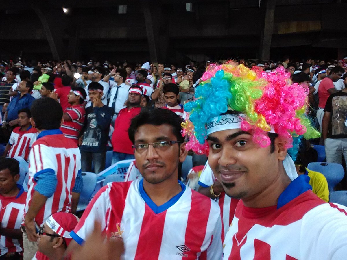 kunalTweetss's tweet photo. @IndSuperLeague yoooo my #ISLmatch selfie #CHEvATK https://t.co/1Ejka53Hdt