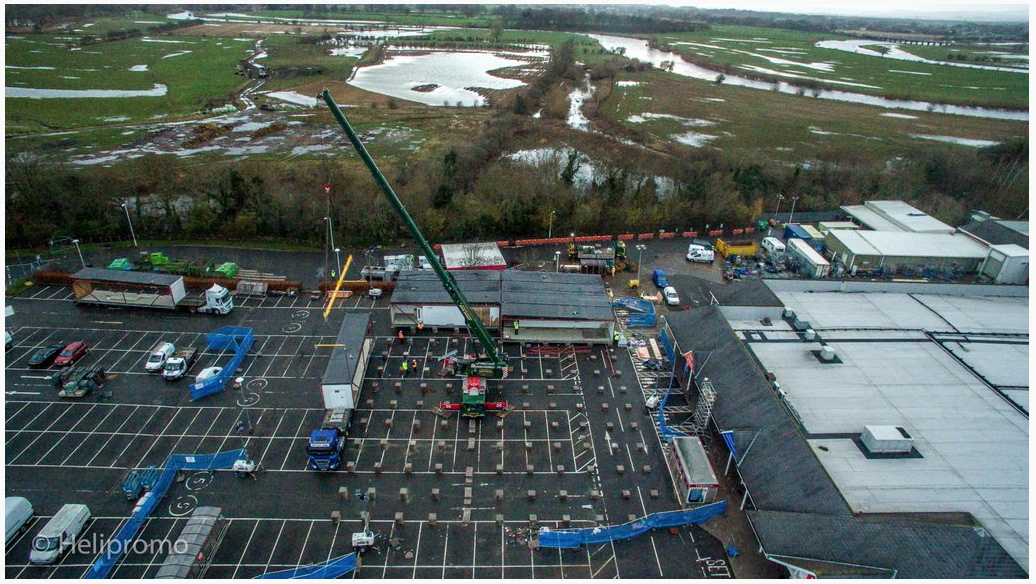 tesconews's tweet photo. Temporary @Tesco store taking shape in Carlisle to help customers affected by #CumbriaFloods https://t.co/S07WqkWIq9