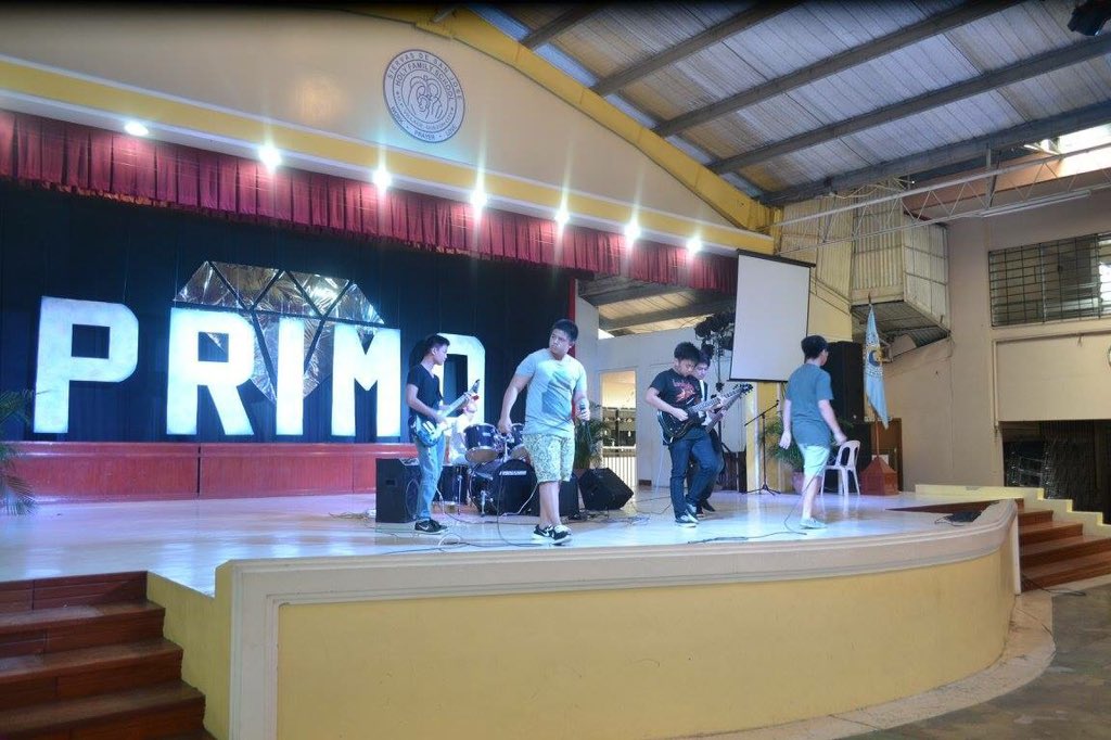 primo2k15's tweet photo. PRETTY SURE THE CROWD WAS BEGGING FOR MORE! THANK YOU ROCK LEISURE FOR THAT WONDERFUL PERFORMANCE🤘🏻👏🏼 #PRIMO2K15 https://t.co/6nncz56WpP