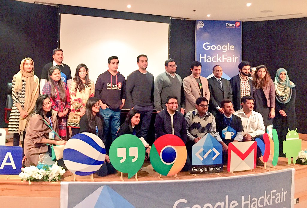 wardaaaltaf's tweet photo. An awesome event pulled off by the awesome @Plan9incubator team! #HackfairPlan9 https://t.co/rhyfgtAcCB