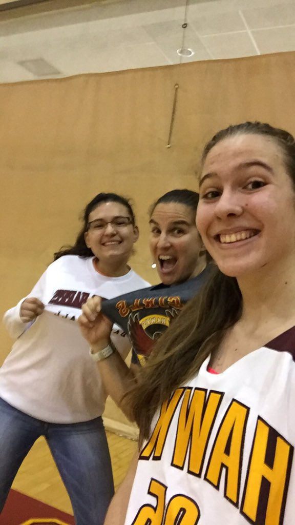 Townsend Girls BBall tweet media