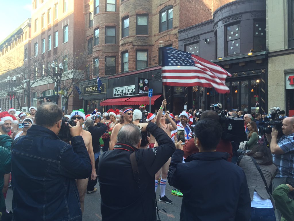 SSRunBoston's tweet photo. #ssrun2015 https://t.co/xxEDt01Ype