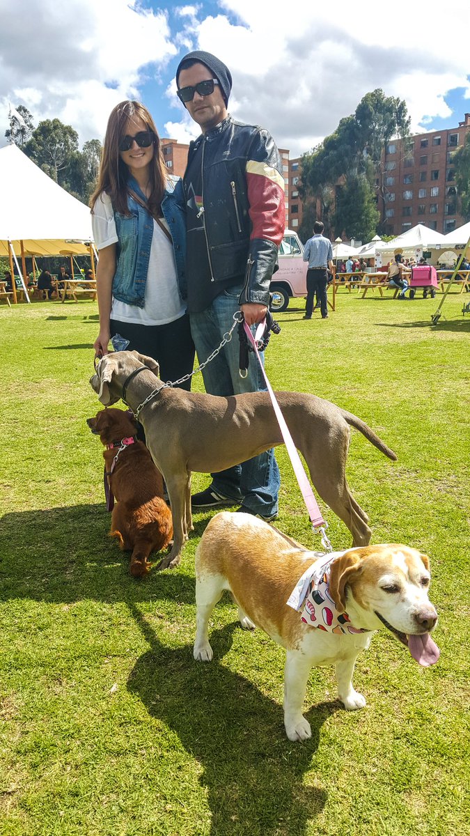 elfiltroCO's tweet photo. Ya estamos en Las Puertas del Cielo con un sol espectacular 🌞🍻👗🐶 #laspuertasdelcielo #LPDC2015 https://t.co/e0d3uNppXh