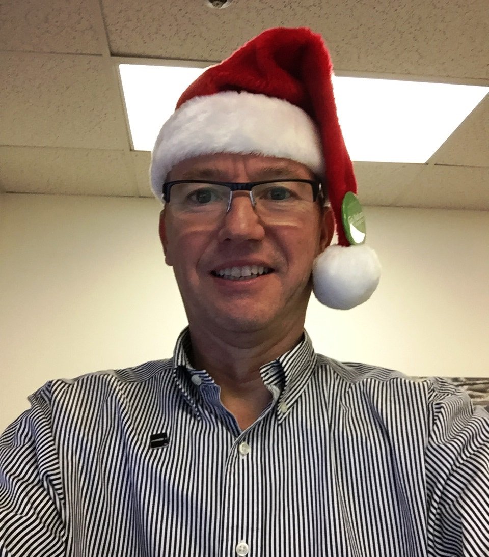 Acacia215's tweet image. Getting in the spirit @ the office yesterday...Merry Christmas & happy Holiday's to everyone #workriteergo