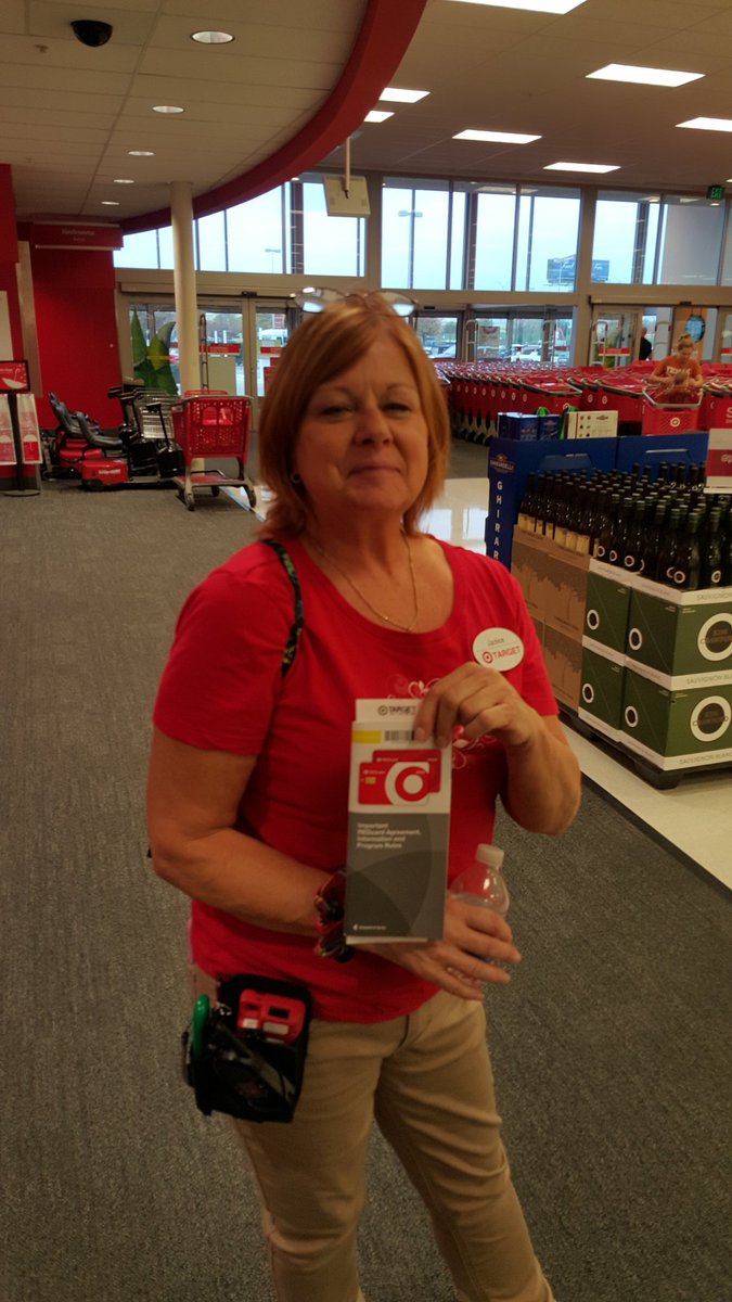 First Red Card of the day!!! Bam🎯 2429 owning Red Cards today!!!! <a href="/DerinBriggs/">Derin</a>