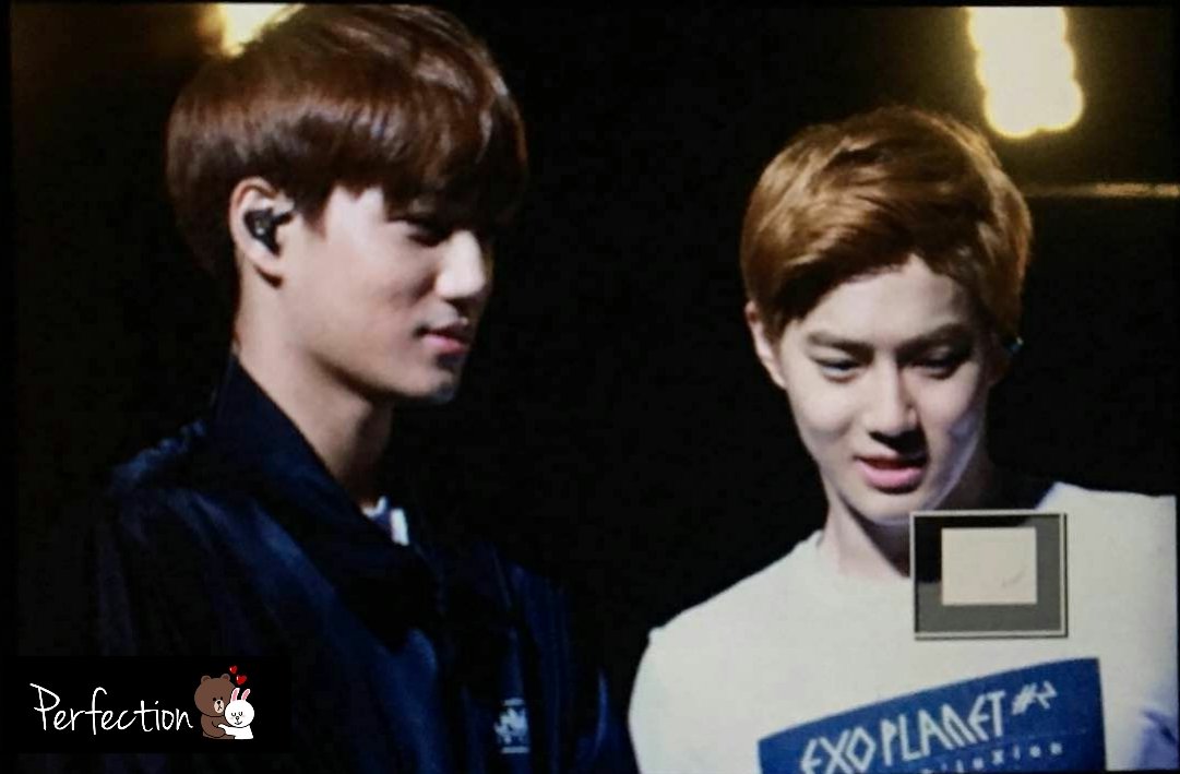 PerfectionKAIHO's tweet photo. 151212 THE EXO LU'XION IN NANJING #카이 #준면 #카준 https://t.co/0BICQr0Tdy