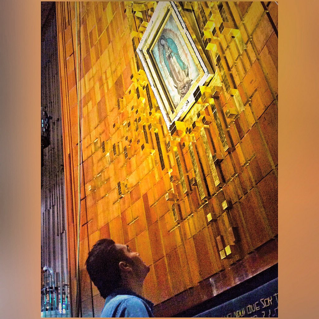 ByMiguelBecerra's tweet photo. Un #FelizCumpleanosVirgencita #Guadalupe #todoelhonorylagloria sea para ti, #graciasportodo!!! #MiMorenita #milupe https://t.co/k72rd7jGmX