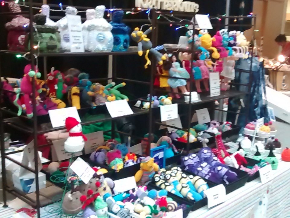 PneumaJewel's tweet photo. Cute and cuddly at #cbridge market https://t.co/e71KBObcFl https://t.co/Ip9UZlPRfo