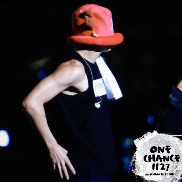 ONECHANCE1127's tweet photo. 151212 NANJING https://t.co/F3vrNFNPLZ