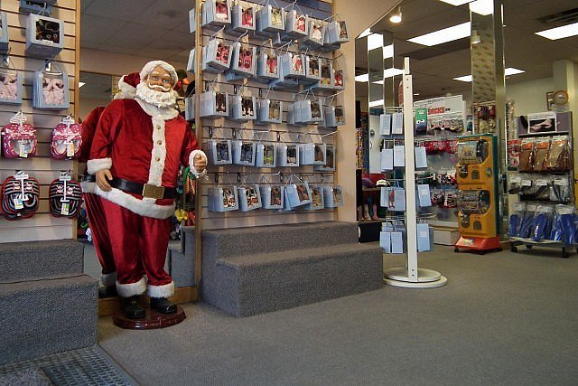 Take A Look Inside Karen’s 4or Kids bit.ly/1Uhf3Ae #YQG