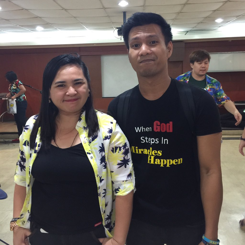 ShannieLlois's tweet photo. For making me happy each day with your simple ways.. Thank you! 😊 https://t.co/rmKZBsSFZ9