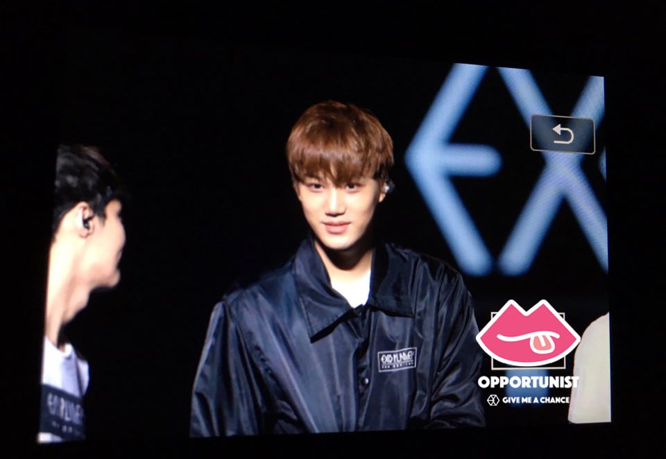 chance_6194's tweet photo. 151212 난징콘 프리뷰 #수호 #카이 https://t.co/PGBKZhEuZT